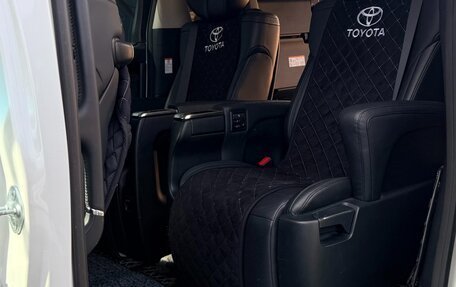 Toyota Vellfire II, 2018 год, 4 450 000 рублей, 20 фотография