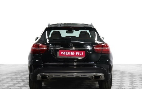 Mercedes-Benz GLA, 2018 год, 2 644 000 рублей, 6 фотография