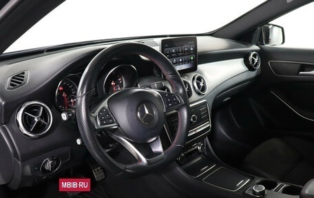 Mercedes-Benz GLA, 2018 год, 2 644 000 рублей, 13 фотография