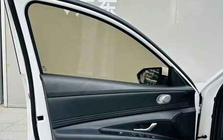Hyundai Elantra, 2023 год, 1 688 008 рублей, 20 фотография
