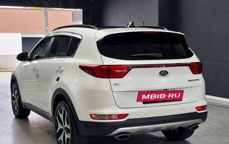 KIA Sportage IV рестайлинг, 2018 год, 1 595 000 рублей, 6 фотография