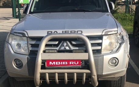 Mitsubishi Pajero IV, 2010 год, 650 000 рублей, 3 фотография