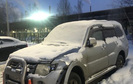Mitsubishi Pajero IV, 2010 год, 650 000 рублей, 13 фотография