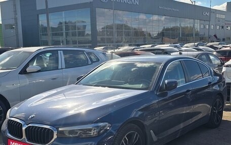 BMW 5 серия, 2021 год, 4 000 000 рублей, 2 фотография