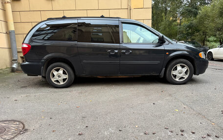 Chrysler Town & Country IV, 2004 год, 790 000 рублей, 19 фотография
