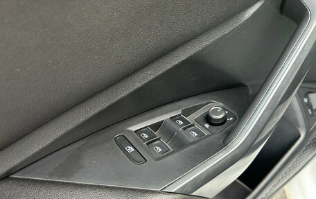 Volkswagen Jetta VII, 2021 год, 1 420 000 рублей, 16 фотография