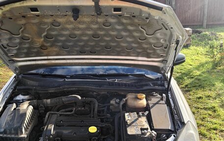 Opel Astra H, 2005 год, 170 000 рублей, 14 фотография