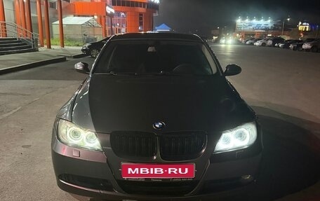 BMW 3 серия, 2007 год, 810 000 рублей, 1 фотография