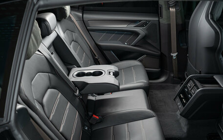 Porsche Cayenne, 2026 год, 34 950 000 рублей, 27 фотография
