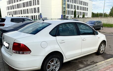 Volkswagen Polo VI (EU Market), 2013 год, 647 000 рублей, 2 фотография