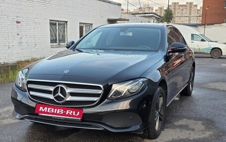 Mercedes-Benz E-Класс, 2017 год, 2 790 000 рублей, 5 фотография