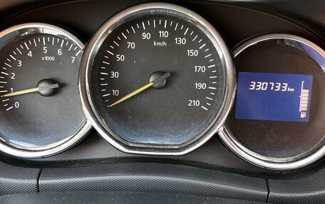 Renault Duster I рестайлинг, 2015 год, 850 000 рублей, 17 фотография