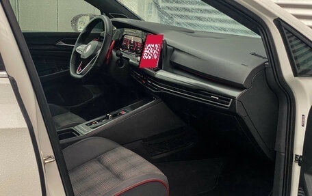 Volkswagen Golf GTI, 2021 год, 3 150 000 рублей, 10 фотография