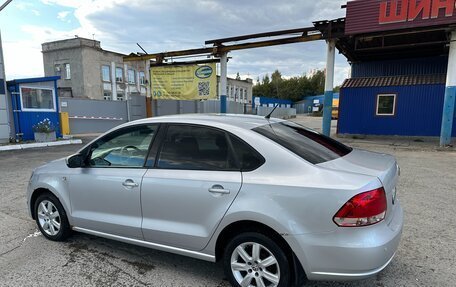 Volkswagen Polo VI (EU Market), 2012 год, 670 000 рублей, 3 фотография