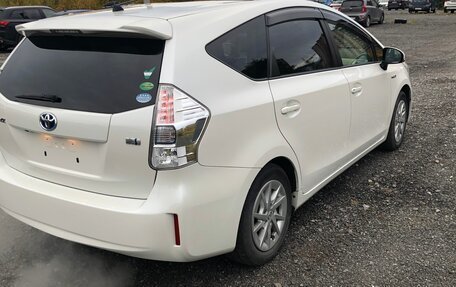 Toyota Prius Alpha I (ZVW40/41), 2012 год, 1 330 000 рублей, 7 фотография