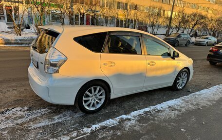 Toyota Prius Alpha I (ZVW40/41), 2012 год, 1 330 000 рублей, 4 фотография