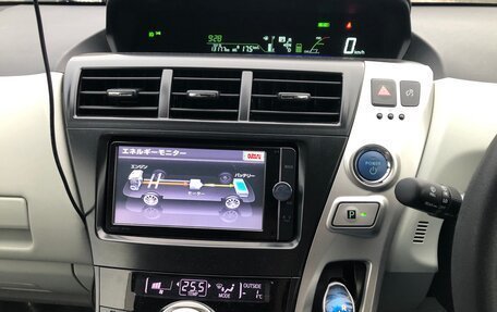 Toyota Prius Alpha I (ZVW40/41), 2012 год, 1 330 000 рублей, 8 фотография