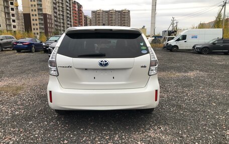 Toyota Prius Alpha I (ZVW40/41), 2012 год, 1 330 000 рублей, 15 фотография