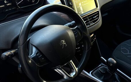 Peugeot 2008 II, 2014 год, 720 000 рублей, 18 фотография