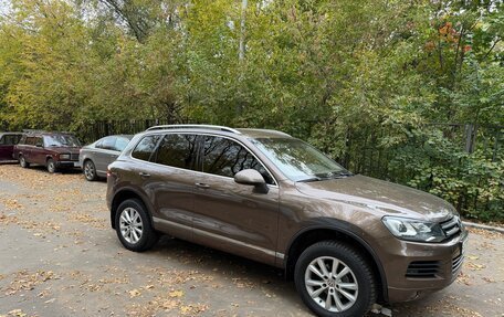 Volkswagen Touareg III, 2011 год, 1 690 000 рублей, 5 фотография