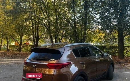 KIA Sportage IV рестайлинг, 2017 год, 1 750 000 рублей, 6 фотография