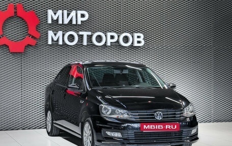 Volkswagen Polo VI (EU Market), 2015 год, 960 000 рублей, 3 фотография