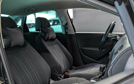 Volkswagen Polo VI (EU Market), 2015 год, 960 000 рублей, 25 фотография