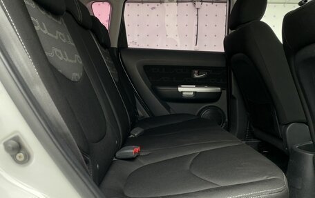 KIA Soul I рестайлинг, 2012 год, 935 000 рублей, 13 фотография