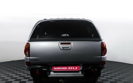 Mitsubishi L200 IV рестайлинг, 2011 год, 1 485 000 рублей, 6 фотография
