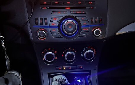 Mazda 3, 2012 год, 950 000 рублей, 9 фотография