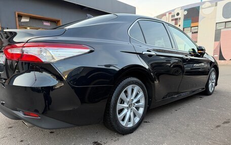 Toyota Camry, 2018 год, 2 130 000 рублей, 6 фотография