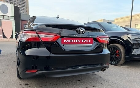 Toyota Camry, 2018 год, 2 130 000 рублей, 4 фотография
