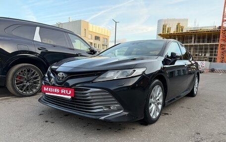 Toyota Camry, 2018 год, 2 130 000 рублей, 7 фотография