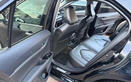 Toyota Camry, 2018 год, 2 130 000 рублей, 16 фотография