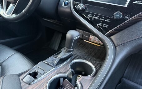 Toyota Camry, 2018 год, 2 130 000 рублей, 20 фотография