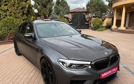 BMW M5, 2018 год, 7 400 000 рублей, 3 фотография