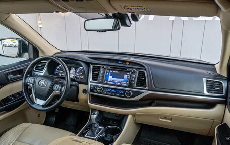 Toyota Highlander III, 2014 год, 3 299 000 рублей, 11 фотография