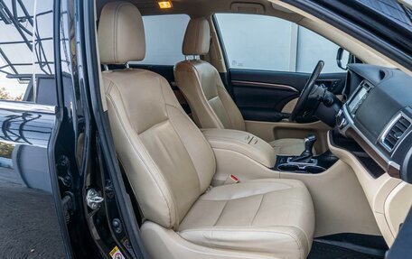 Toyota Highlander III, 2014 год, 3 299 000 рублей, 10 фотография