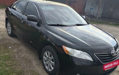 Toyota Camry, 2007 год, 900 000 рублей, 4 фотография