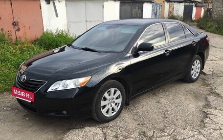 Toyota Camry, 2007 год, 900 000 рублей, 2 фотография