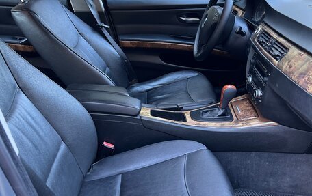 BMW 3 серия, 2007 год, 777 000 рублей, 11 фотография