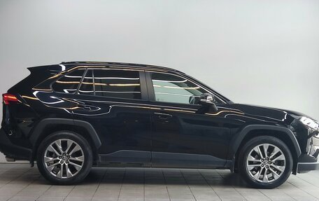 Toyota RAV4, 2022 год, 3 500 000 рублей, 5 фотография