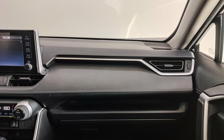 Toyota RAV4, 2022 год, 3 500 000 рублей, 13 фотография