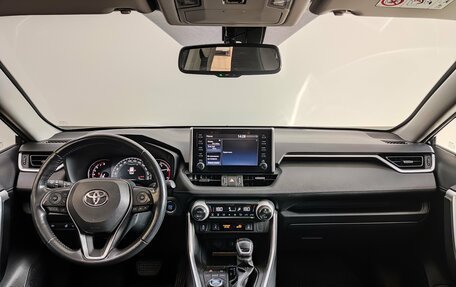 Toyota RAV4, 2022 год, 3 500 000 рублей, 10 фотография