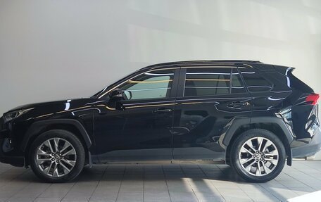 Toyota RAV4, 2022 год, 3 500 000 рублей, 9 фотография