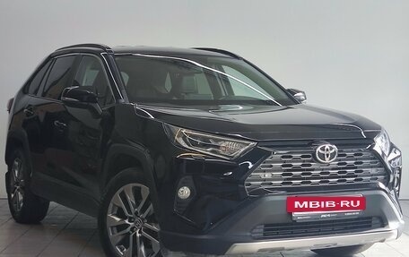 Toyota RAV4, 2022 год, 3 500 000 рублей, 4 фотография