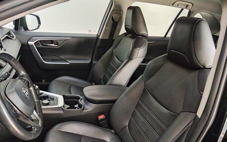 Toyota RAV4, 2022 год, 3 500 000 рублей, 17 фотография