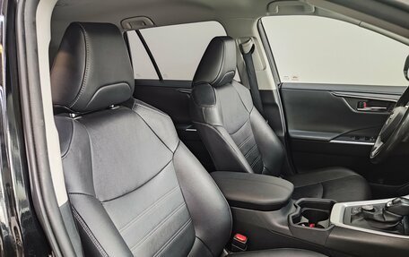 Toyota RAV4, 2022 год, 3 500 000 рублей, 23 фотография