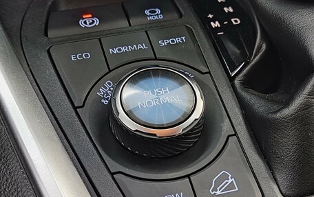 Toyota RAV4, 2022 год, 3 500 000 рублей, 28 фотография
