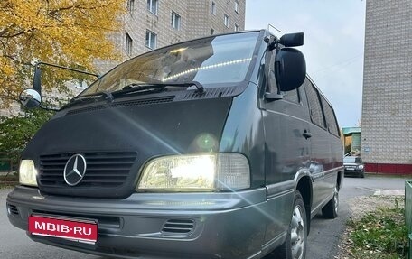 SsangYong Istana, 2000 год, 750 000 рублей, 1 фотография